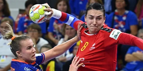 cristina neagu euro 2022 jpg