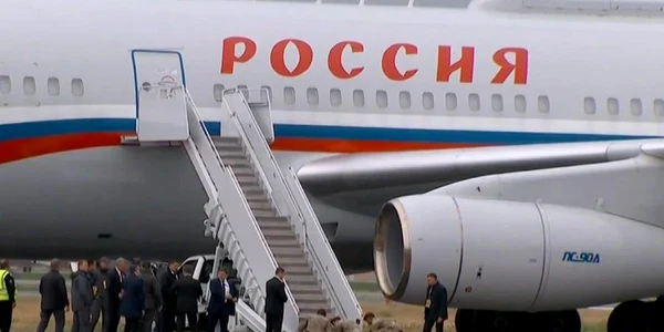 soldati americani îngenungheaţi avion Putin foto X jpg
