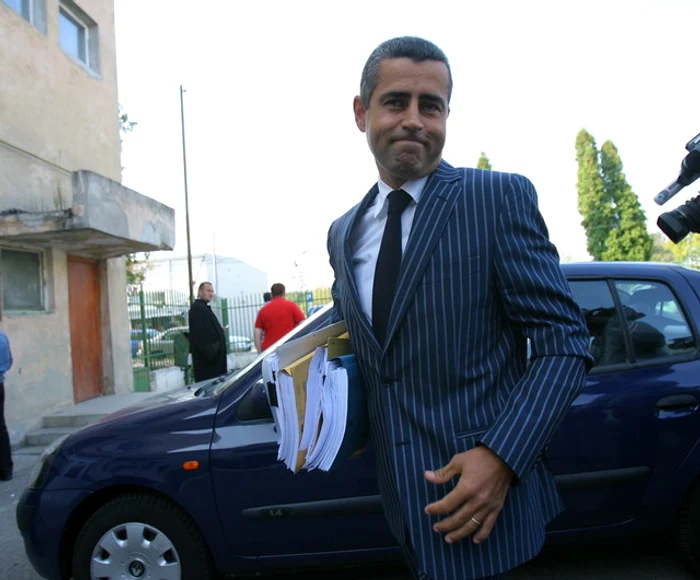 
    Truică este cercetat în arest la domiciliu  