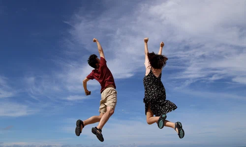 4993578 jump 2731641 jpg