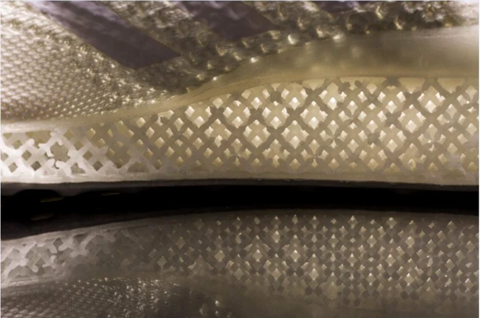 adidas pantofi printati 3d