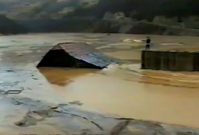 inundatii 1995 apuseni