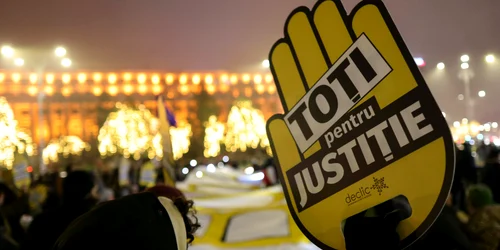 ID329407 INQUAM Photos Octav Ganea jpg