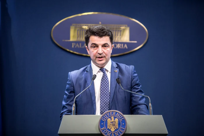 Ministrul Culturii, Daniel Breaz, și-ar dori cumpărarea Castelului Peleș, deși, la ora actuală, statul câștigă 2 milioaner de euro pe an din bilete, fără să investească nimic