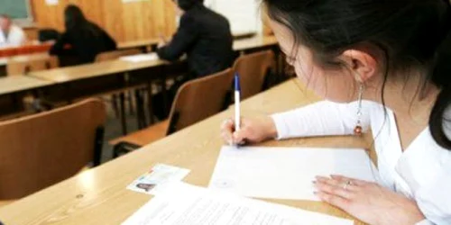 Elevii de clasa a 12-a sunt în febra examenelor de Bacalaureat