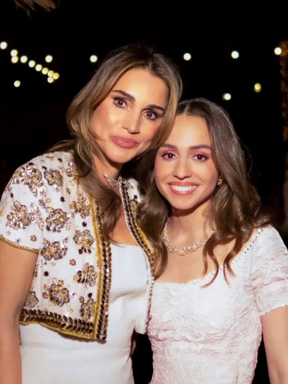Regina Rania și Prințesa Iman pe Instagram jpg