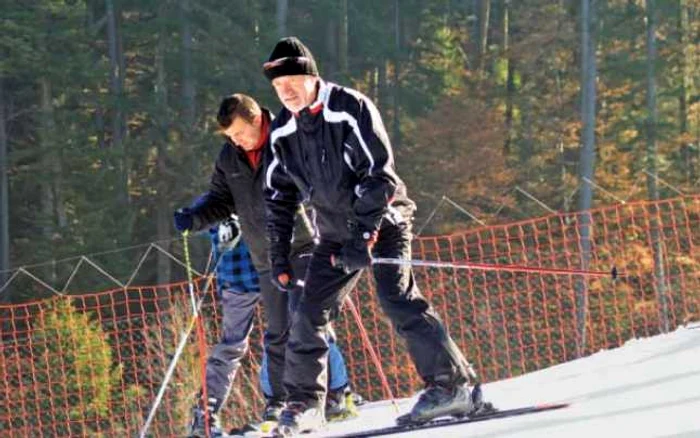 Primii schiori au testat pârtia în weekend  