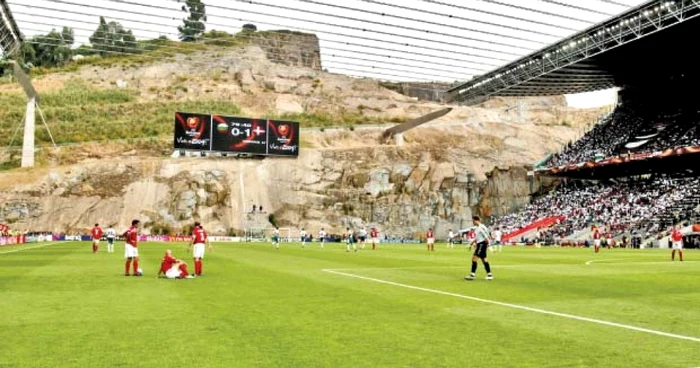 Stadionul din Braga a găzduit două meciuri de la Campionatul European din 2004  