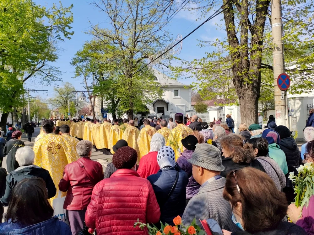 Impresionant pelerinaj de Florii în Galaşi FOTO Cornelia Mazilu