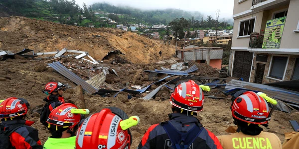 Ecuador Alausi alunecare teren jpg