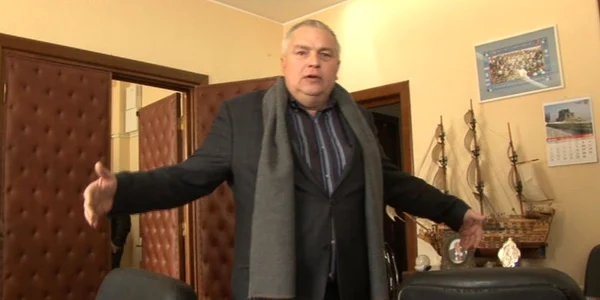 Nicusor Constantinescu in prima zi la birou