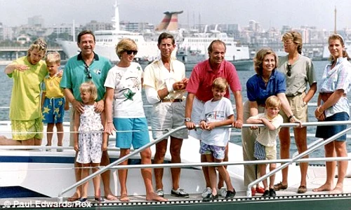 article 2090388 00b9440e00000190 76 468x288 jpeg