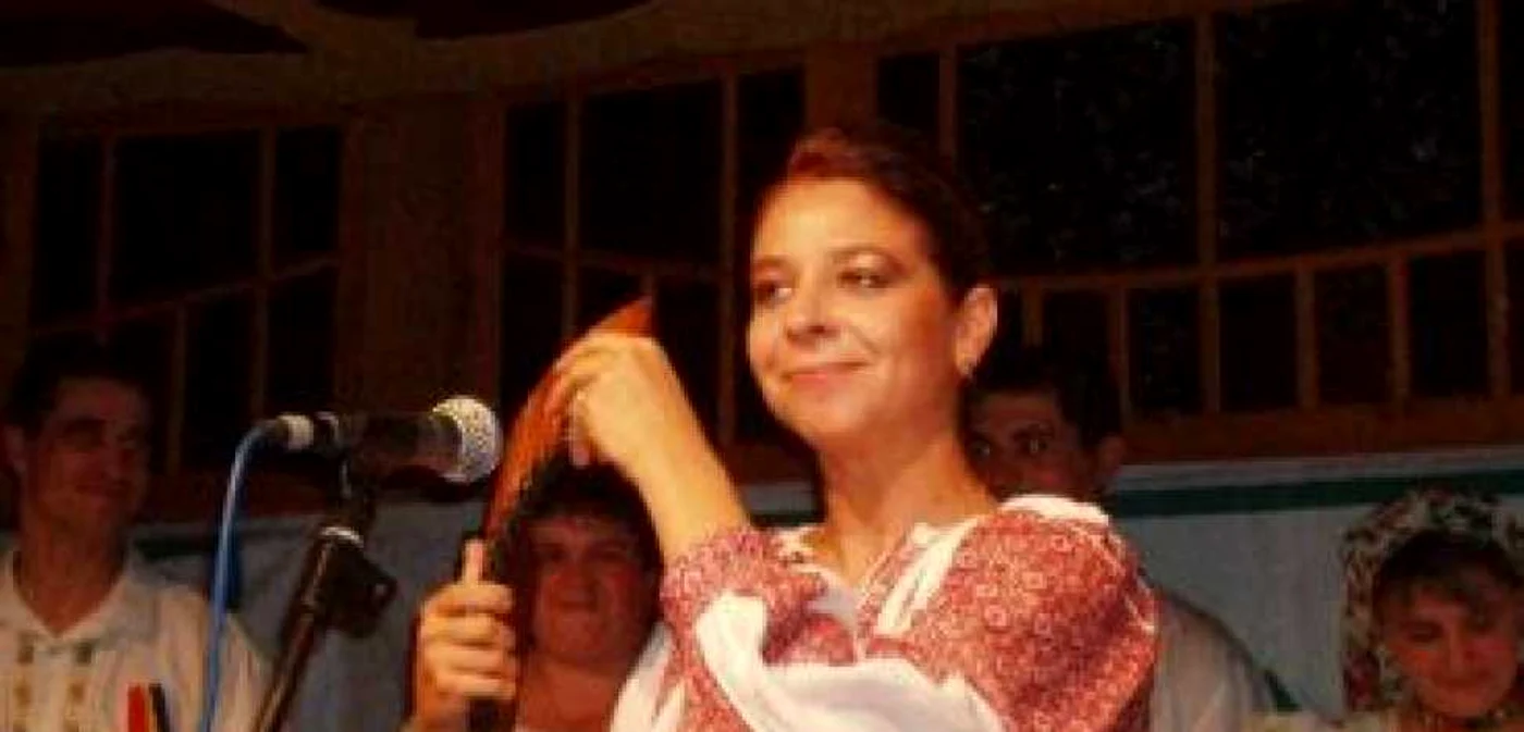 NEAMŢ: Oana Lianu va cânta în oraşul de la poalele Pietricicăi