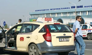 Şoferii de taxi din Ilfov şi din Capitală  pot lua clienţi de la Aeroportul Otopeni