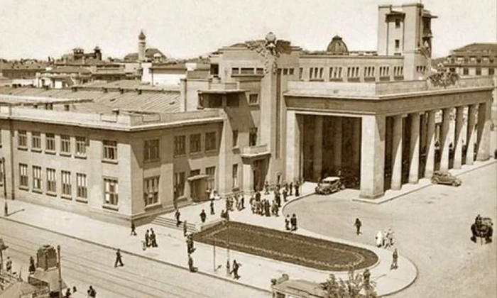 Gara de Nord, clădirea care n ar fi trebuit să existe: a supraviețuit bombardamentelor din '44 și a scăpat de buldozerele lui Ceaușescu jpeg