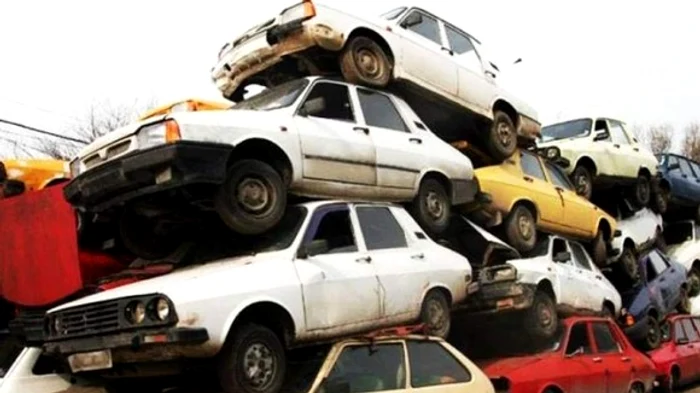 60.000 de români își pot schimba rabla în 2020. Valoarea primei de casare a mașinii vechi, de peste 8 ani, rămâne 6.500 lei (1.350 euro).FOTO: Click!