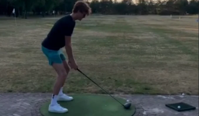 Sinner, la golf