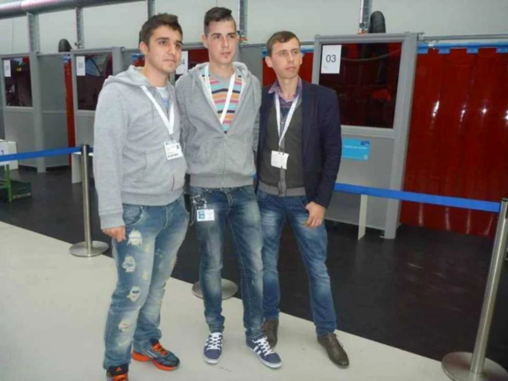 colegiul tehnic grigore moisil bistrita 4