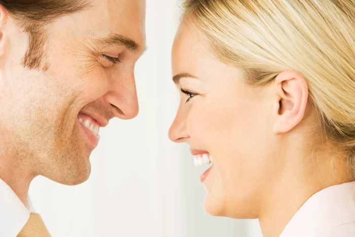 
    Femeile au cele cinci simțuri (văzul, auzul, mirosul, gustul, pipăitul) mai ascuțite decât bărbațiifoto: Hepta  