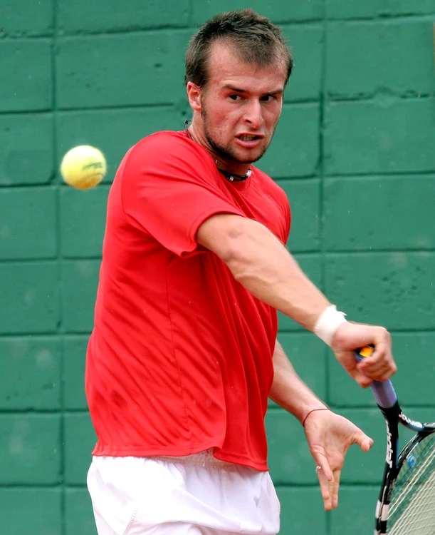 
    Adrian Ungur  