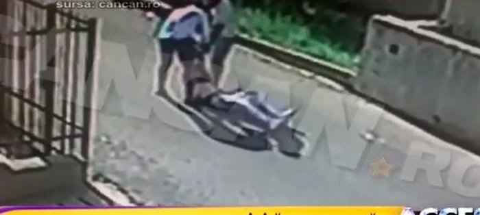 Ioana a fost trasă de mâini şi târâtă pe asfalt de tatăl ei şi un bodyguard