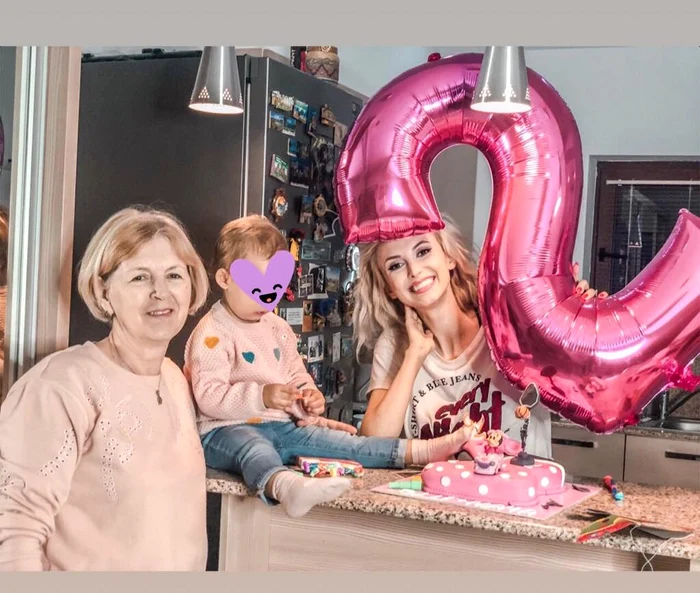 
    Mama Andreei Balan nu a lipsit de la petrecerefoto: arhiva personala  