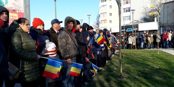 parada centenar slatina