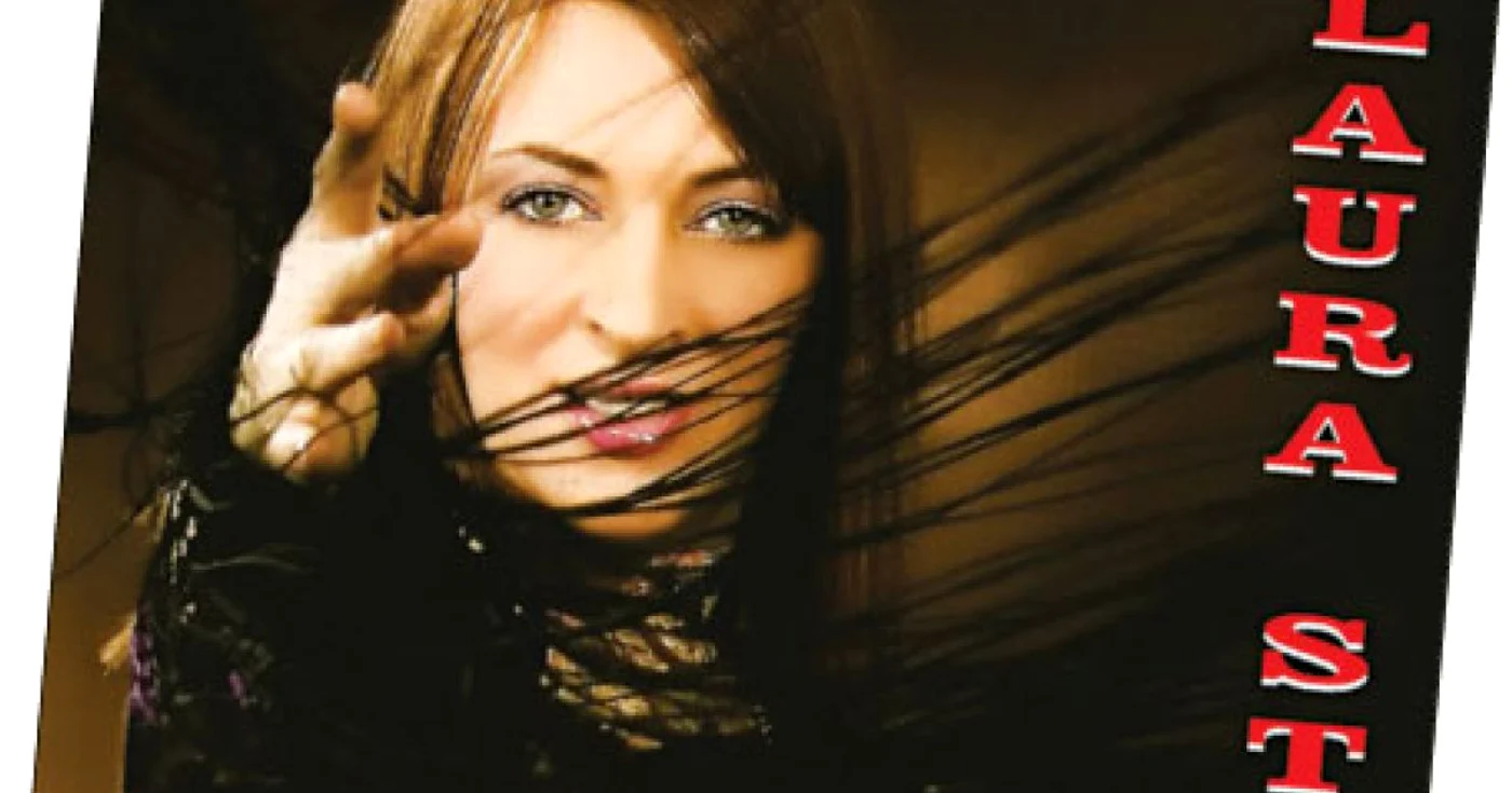 Laura Stoica, Vino