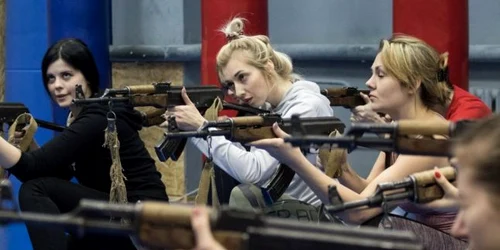 Ucrainence gata de razboi FOTO EPA-EFE