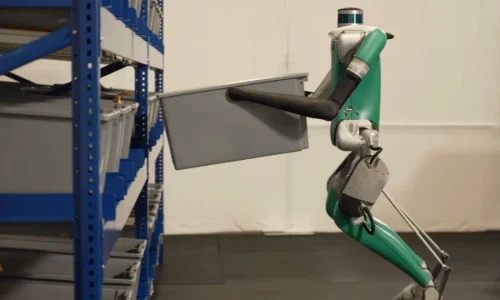 Digit, robot umanoid, lucrător în fabrică Foto The Sun (2) webp