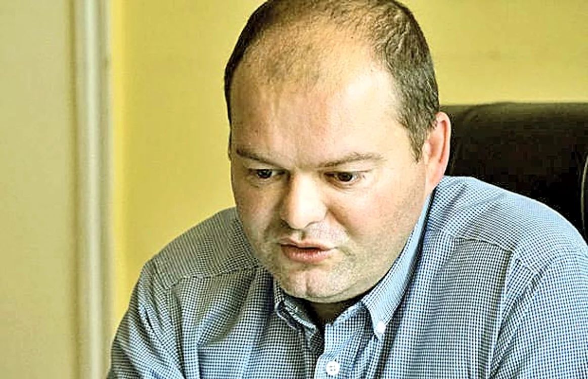 Primarul  Cristian  Miclău 