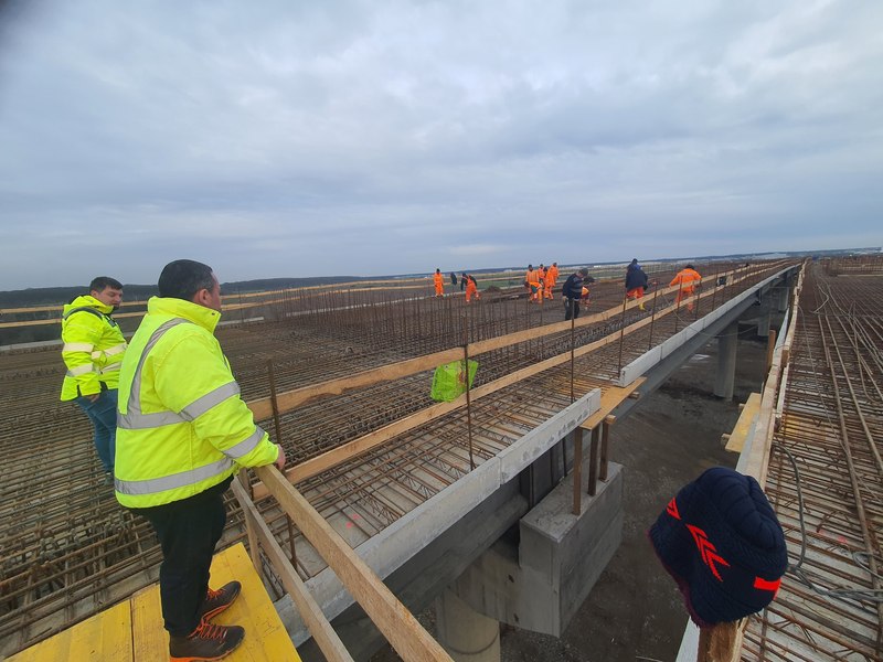 Mobilizare pentru Autostrada Bucureștiului, ca să circulăm la vară pe A0 între A2 și A3. Stadiul lucrărilor