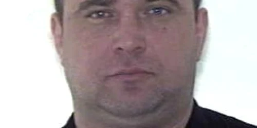 Acesta este printre puţinele fotografii ale lui Ion Clamparu pe care Poliţia Română le deţine