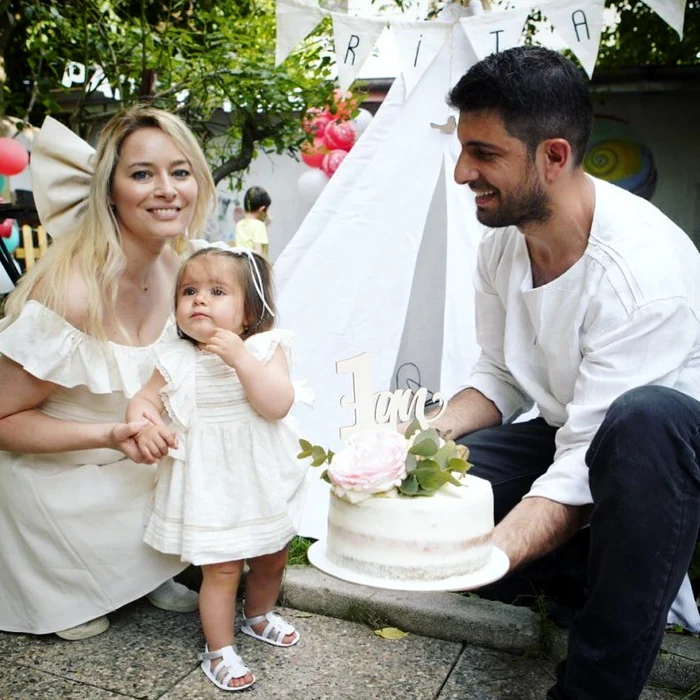 
    Fetiţa Laurei Cosoi a împlinit un anFoto: arhivă personală  