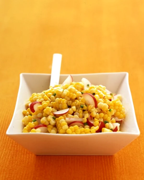 salata de ridichi cu porumb jpeg