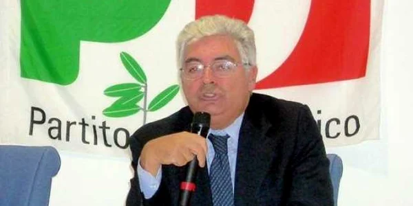 Deputatul italian Guido Melis a vorbit despre lipsa de responsabilitate a autorităţilor italiene în cazul episoadelor de discriminare rasială.