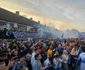 Corvinul Hunedoara aclamată de mii de oameni la prezentarea trofeului Cupa României la fotbal Foto Daniel Guță ADEVĂRUL (17) jpg