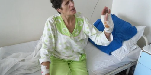 Contabila Doinița Pavăl a rămas traumatizată după ce a fost înjunghiată de director