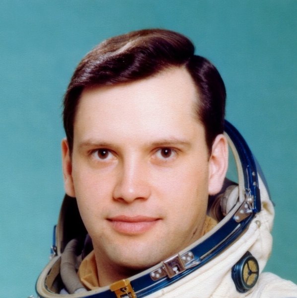 14 mai: ziua în care se împlinesc 42 de ani de la primul zbor în spațiu efectuat de un român, cosmonautul Dumitru Prunariu