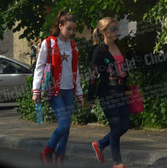 Lucia Bubulac şi fiica ei, Daria, arată foarte bine împreună. (Foto: Alex Muscaliu)