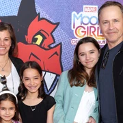 Actorul Chad Lowe alături de familie 