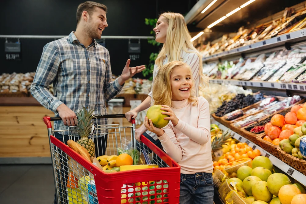 Țările în care românii își fac cumpărăturile mult mai ieftin ca acasă. „Calitatea e mult mai bună ca la noi, prețurile mai mici”