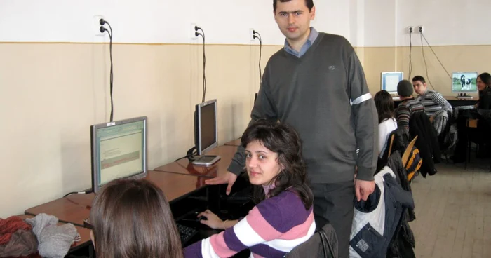 Buzăul a primit cinci milioane de lei în plus pentru plata salariilor profesorilor