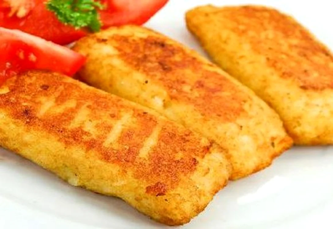 In loc de carne, poti prepara o portie de cascaval pane, cu garnitură de legumeclickpoftabuna.ro