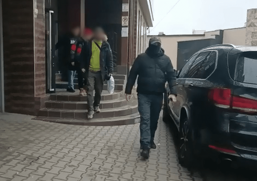 Doi străini implicați în organizarea unei lovituri de stat în Moldova, deconspirați de ofițerii de informații de la Chișinău