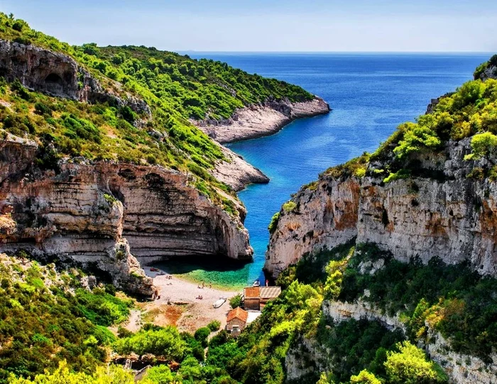 Insula Vis, Croația / foto: croatia.hr