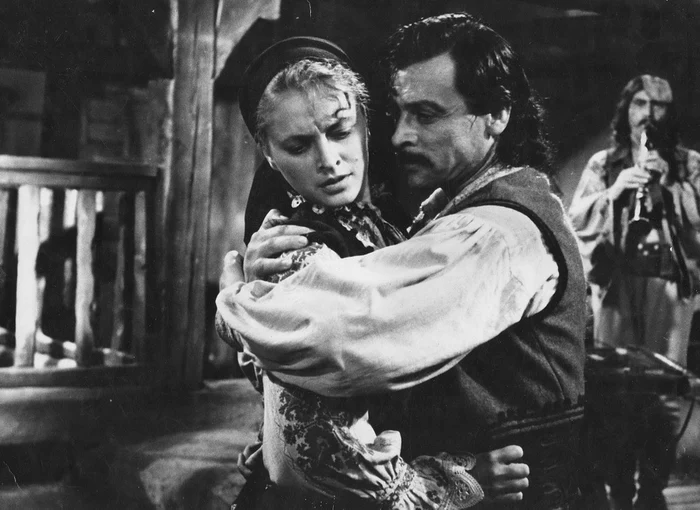 Actrița Ioana Bulcă s-a lansat în 1957, cu rolul Anei, din filmul "La Moara cu noroc"