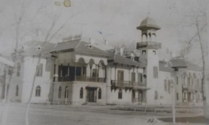 Secretele conacului Callimachi Văcăreşti, copia Peleşului  În pivniţă au fost descoperite schelete umane cu lanţuri la mâini jpeg