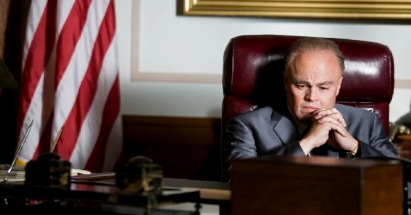 Leonardo DiCaprio, în rolul lui J. Edgar Hoover