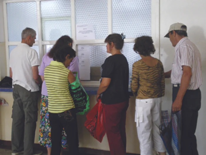 Neamţ: Sute de pietreni, salvaţi de cantina socială